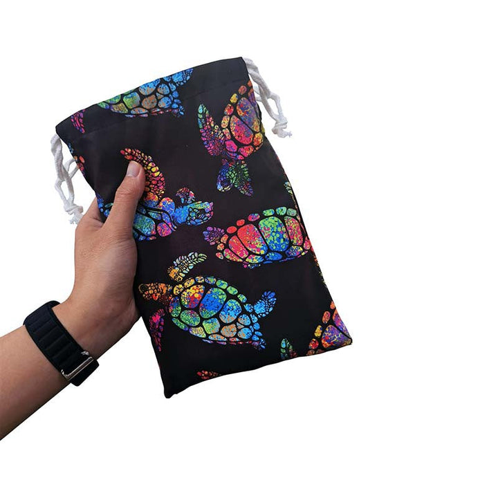 Bath towel with colorful sea turtle design Kalsten