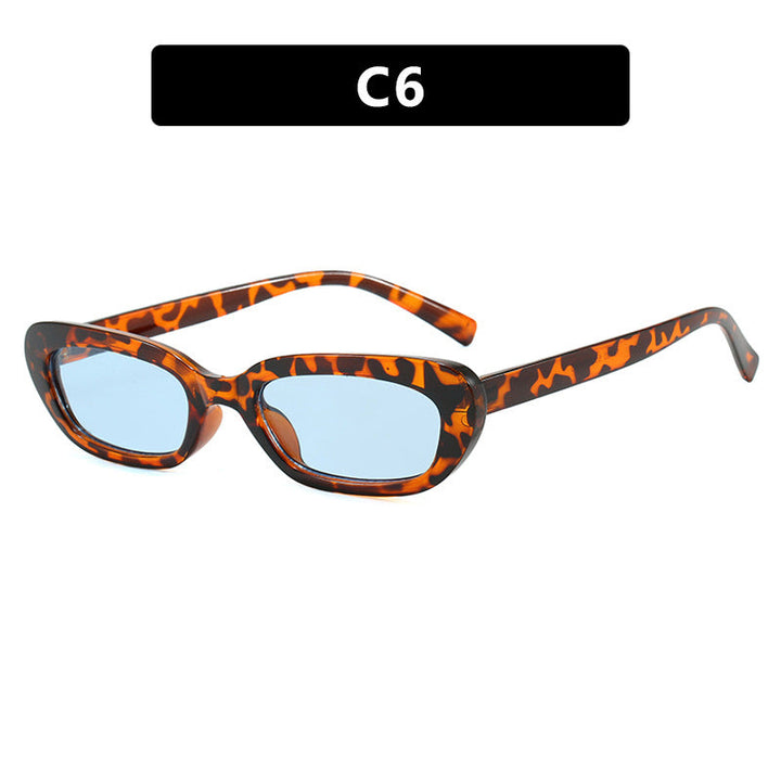 Women's trendy cat-eye sunglasses with transparent plastic frame and UV protection Kalsten