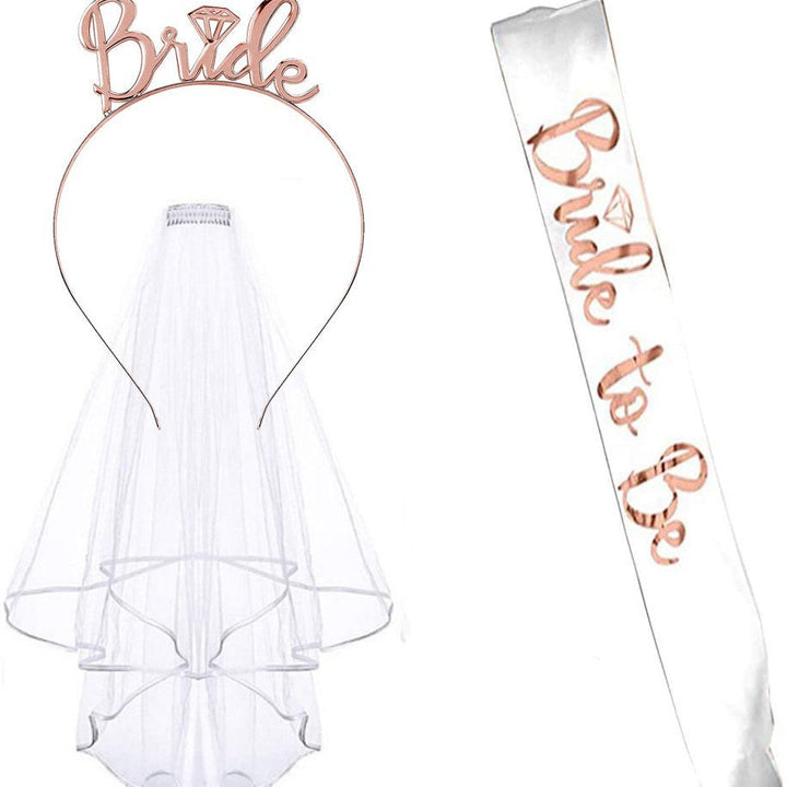 Women's bridal accessories set with shimmering veil and personalized sash Kalsten