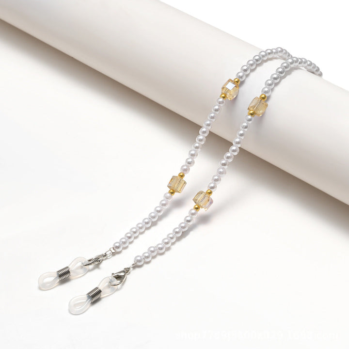 Elegant Beaded Eyewear Holder Kalsten