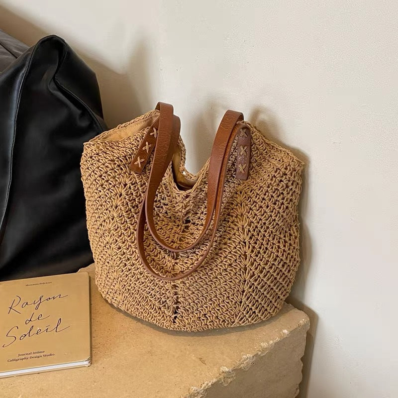 Handcrafted Bag Made of Natural Material Kalsten
