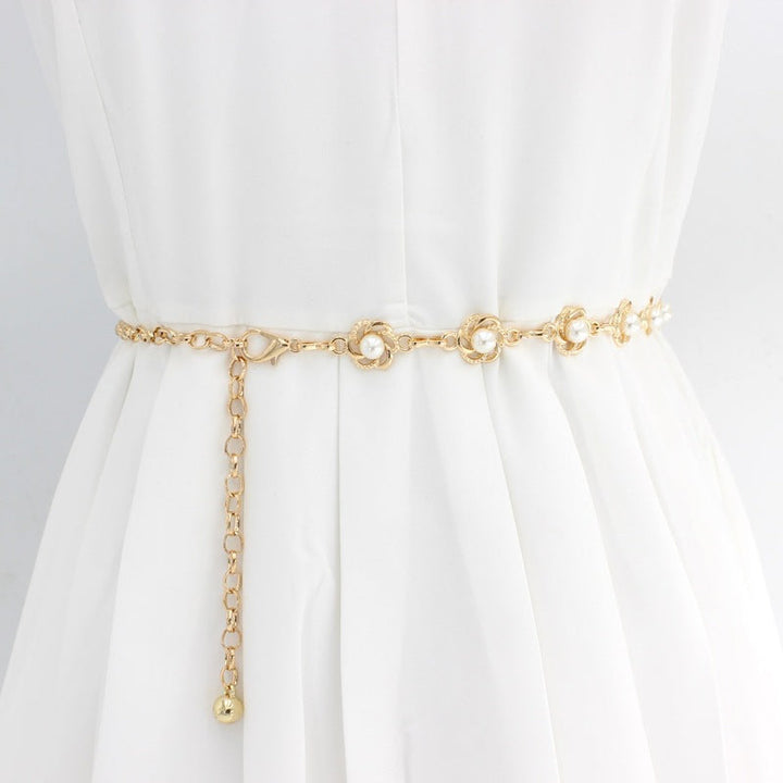 More elegant chain belt with pearl details Kalsten