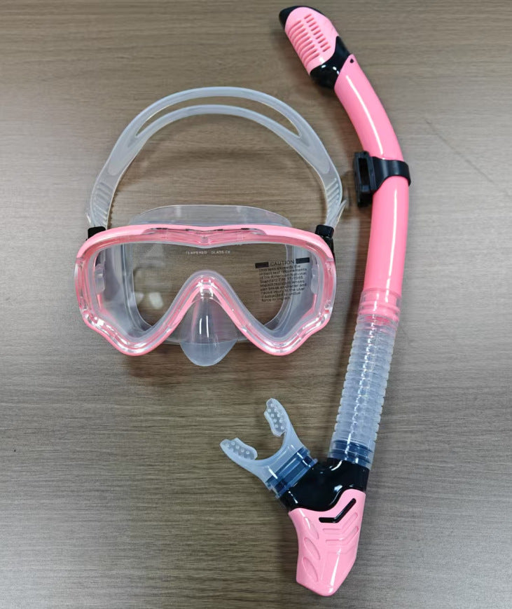 Diving mask with anti-fog technology and wide field of vision Kalsten