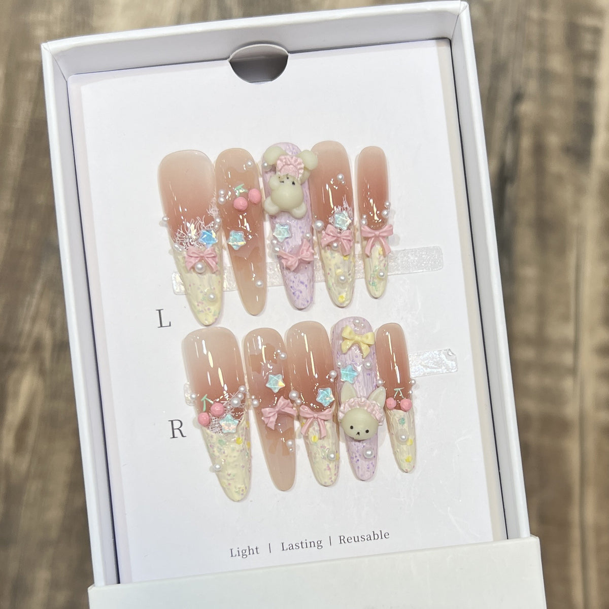 Themed Decorative Press-On Nails with 3D Accents Acalora
