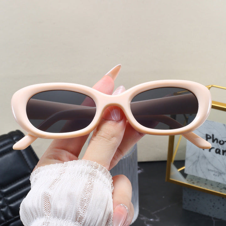 Women's fashionable sunglasses with oval design and UV protection Kalsten
