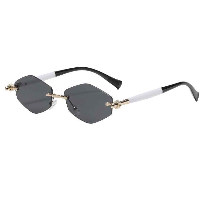 Women's futuristic sunglasses with oversized rectangular frame Kalsten