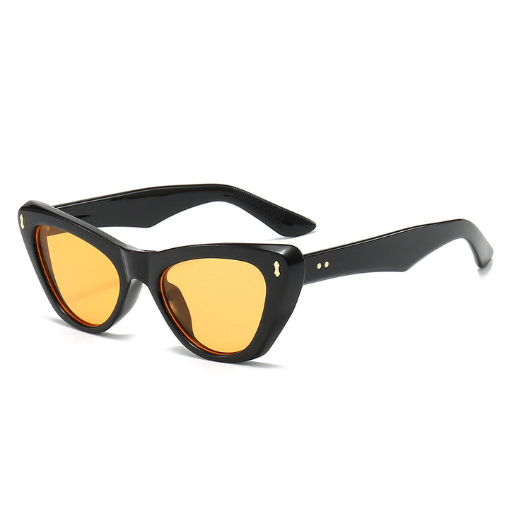 Ladies Cat-Eye Sunglasses with Elegant Accentuated Frame Kalsten