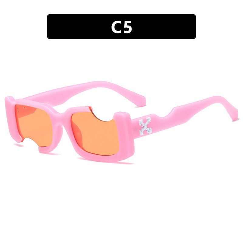 Ladies fashionable sunglasses with distinctive design and sturdy plastic frame Kalsten