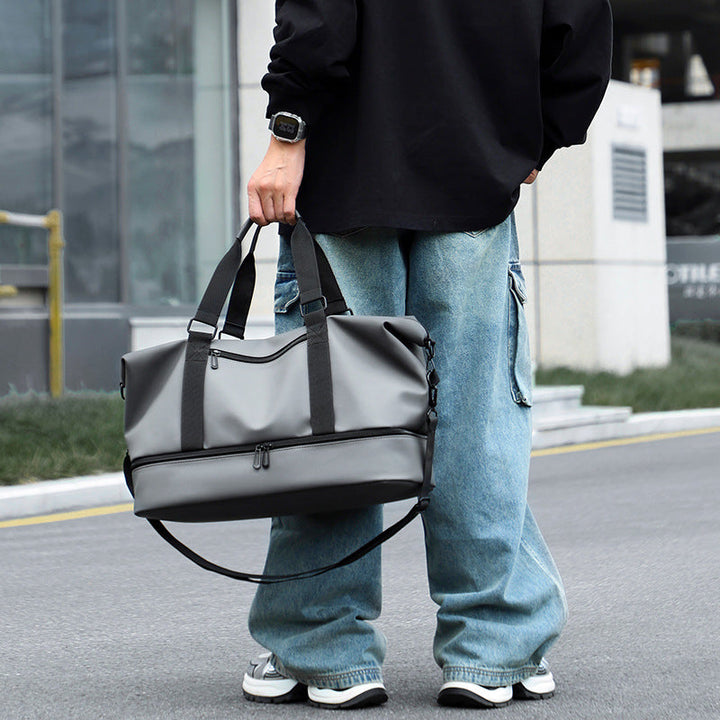 Sporty and Water-Repellent Duffel Bag with Adjustable Carrying System Kalsten