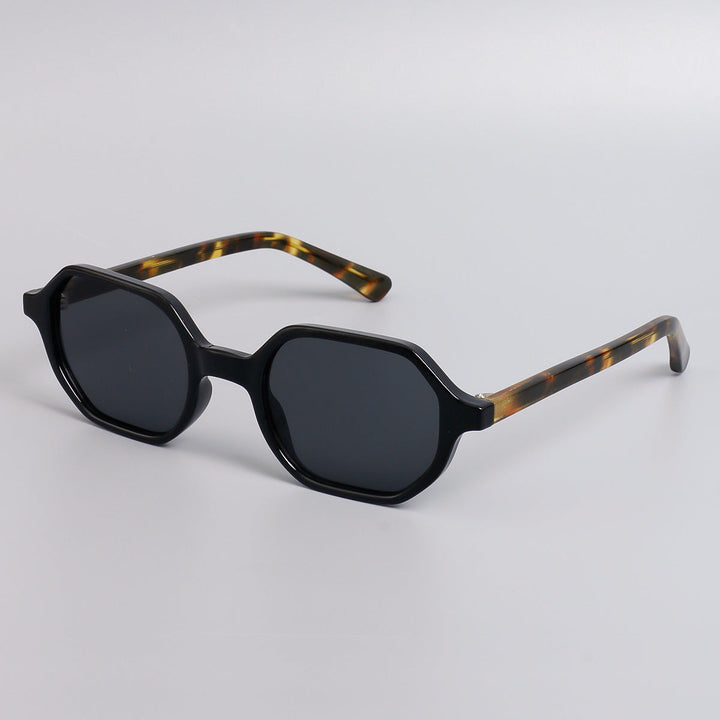 Women's fashionable sunglasses in unique octagon design Kalsten