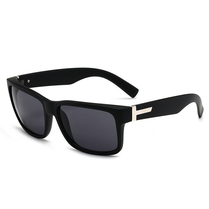 Ladies Stylish Sunglasses with Distinctive Frame Kalsten