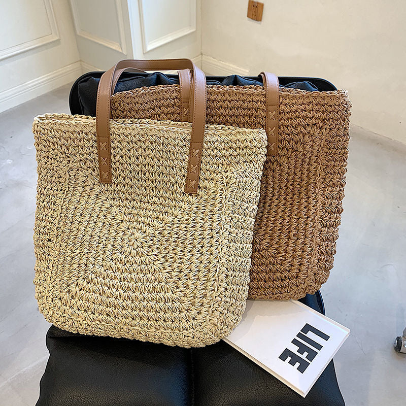 Handmade Tote Bag Made of Woven Natural Material Kalsten