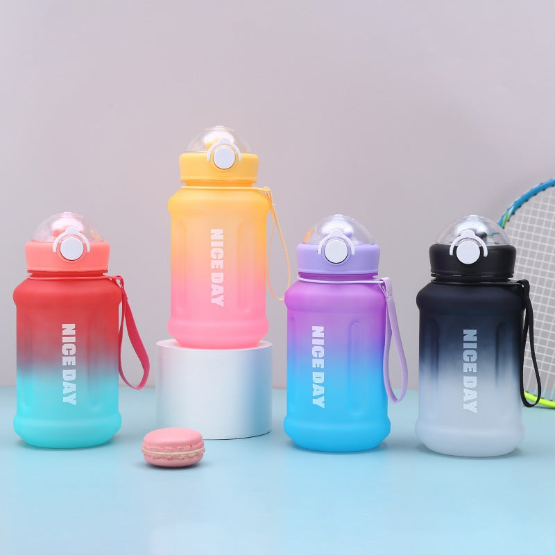 Women's multifunctional sports water bottle with ergonomic grip and practical leak protection Kalsten