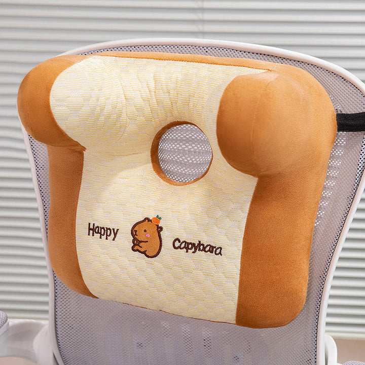 Ergonomic neck support pillow with cute motif Kalsten