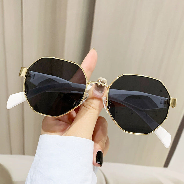 Women's fashionable sunglasses with high-quality rectangular frame and UV protection Kalsten
