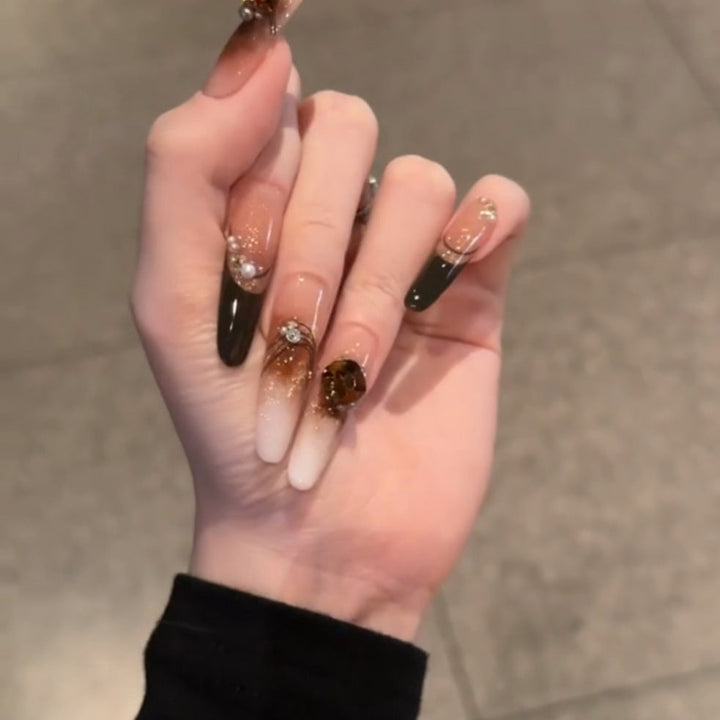 Creative Design Nails Kalsten