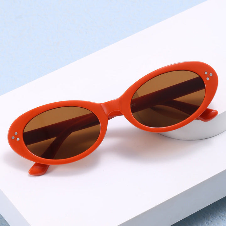 Ladies fashionable sunglasses in elegant oval design Kalsten