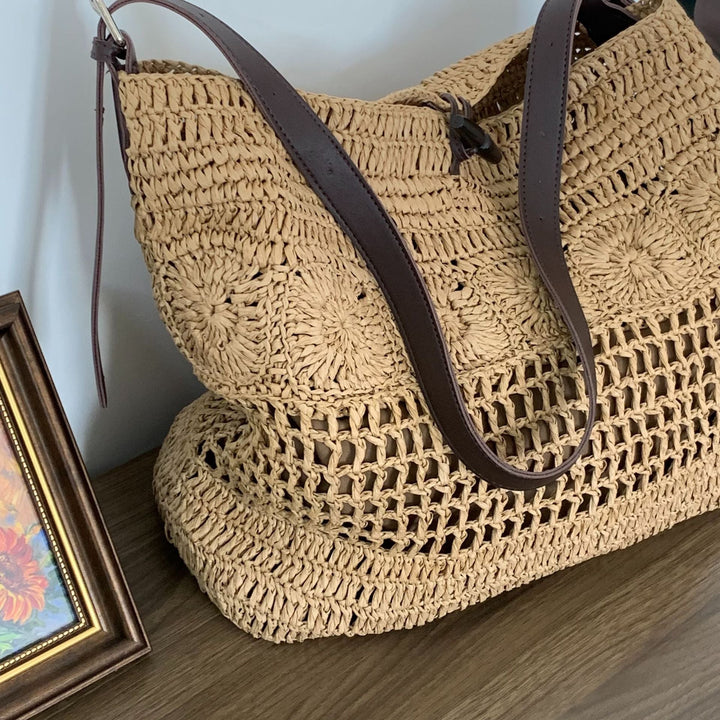 Braided handbag with sturdy leather straps Kalsten