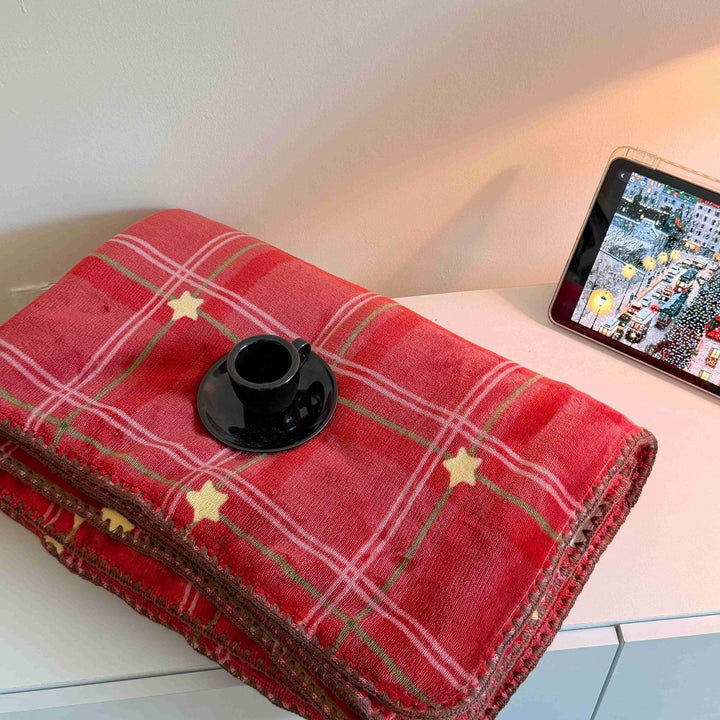 Animal-Print Throw Blanket Kalsten