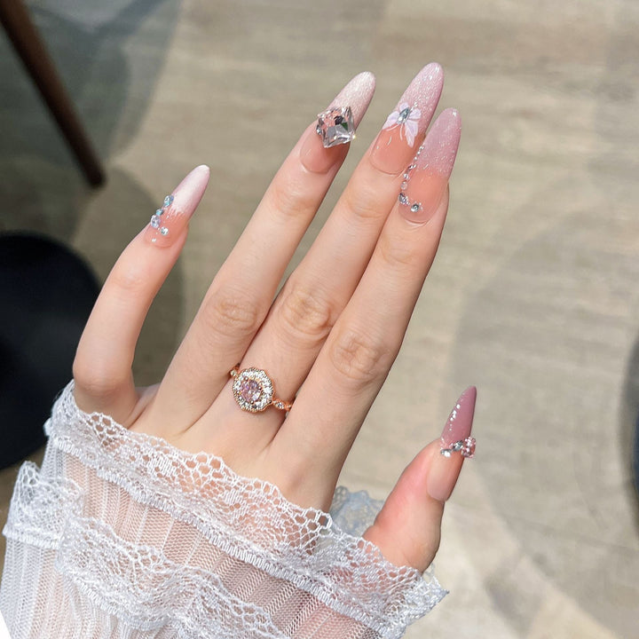 Premium Rhinestone-Embellished Nail Art Extensions Kalsten