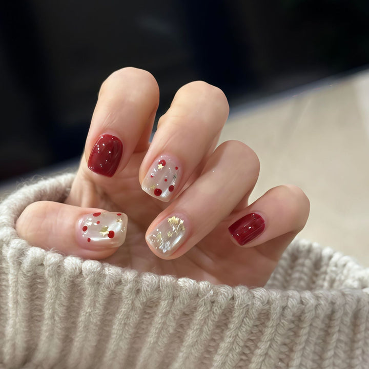Nail set with sparkling glitter details and creative designs Kalsten