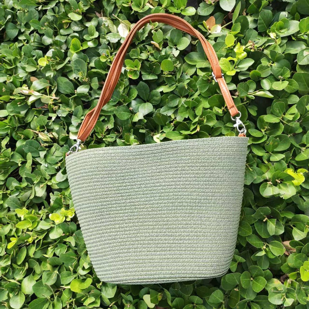 Elegant, Braided Shoulder Bag Kalsten