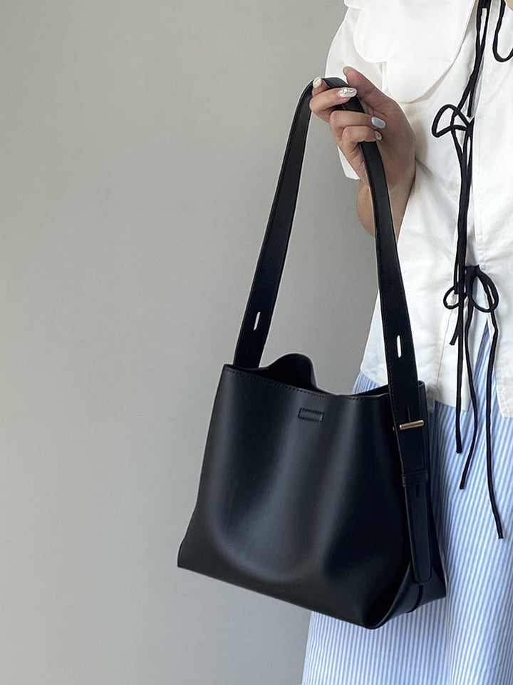 Modern shoulder bag Kalsten