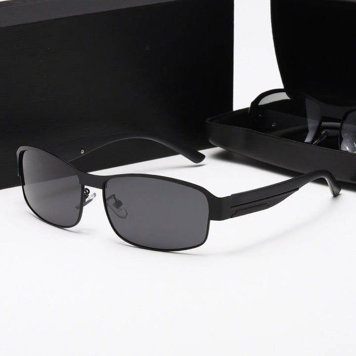 Ladies sporty sunglasses with robust metal frame and polarized lenses Kalsten