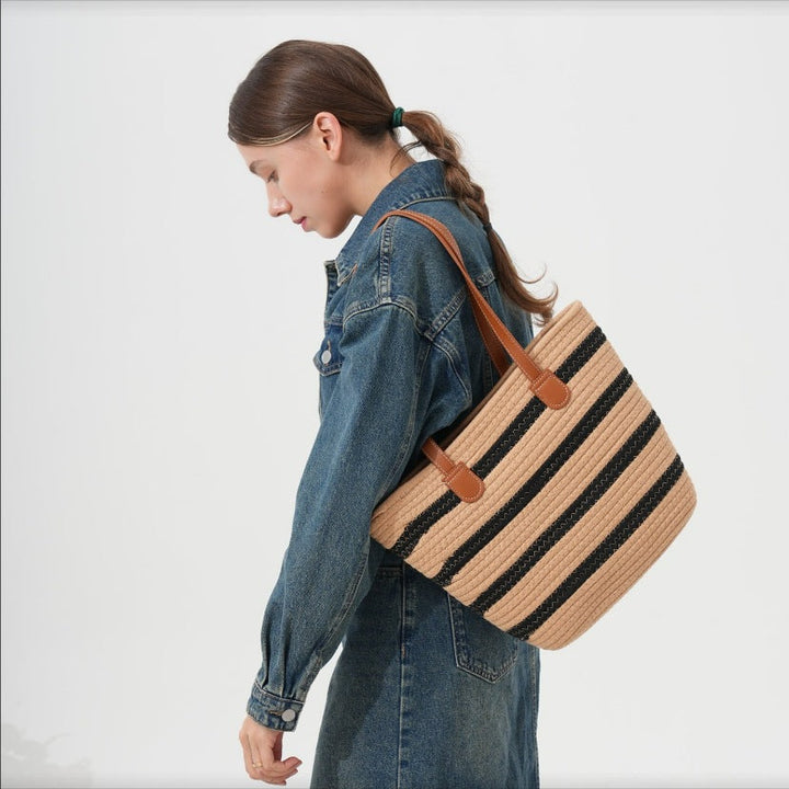 Casual tote bag with stylish stripe pattern Kalsten