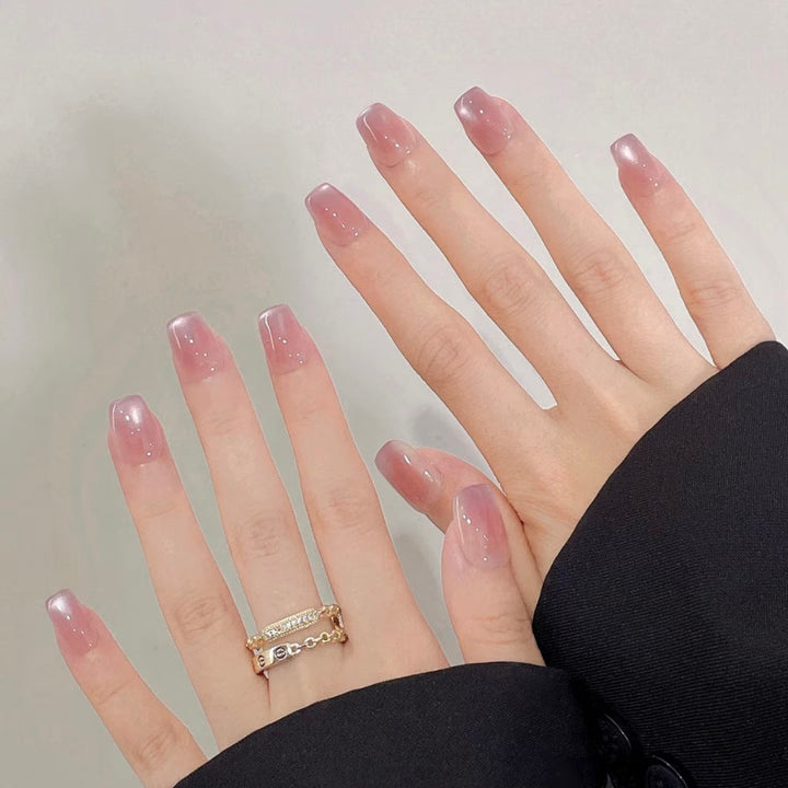 Artificial nails with glamorous rhinestone decorations Kalsten