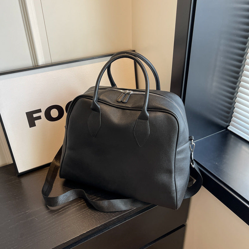 Stylish and Spacious Travel Bag with Versatile Carrying Options Kalsten