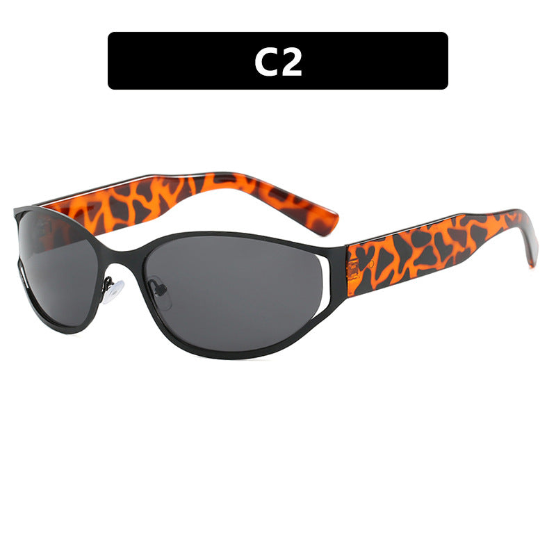 Women's modern sunglasses with elegant contours and protective UV filter Kalsten