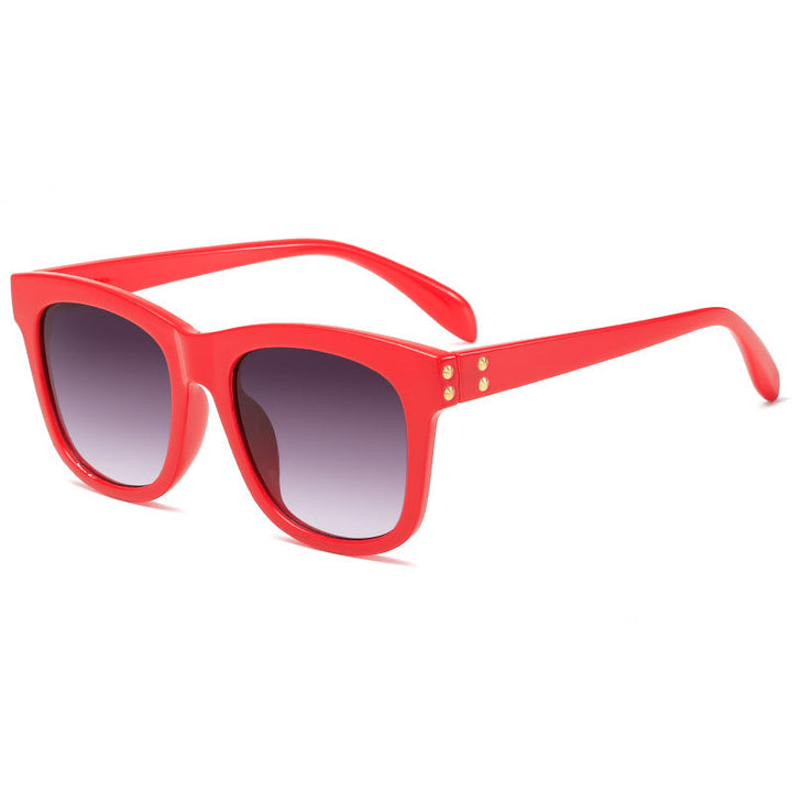 Ladies fashionable sunglasses in contemporary design Kalsten