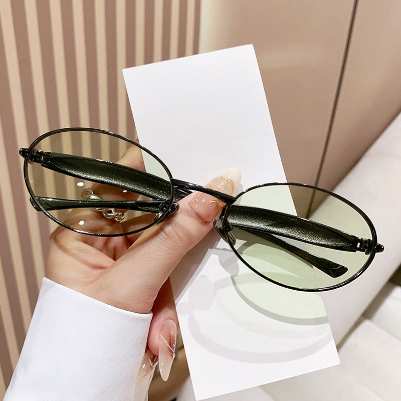 Women's fashionable oversized sunglasses with elegant design Kalsten