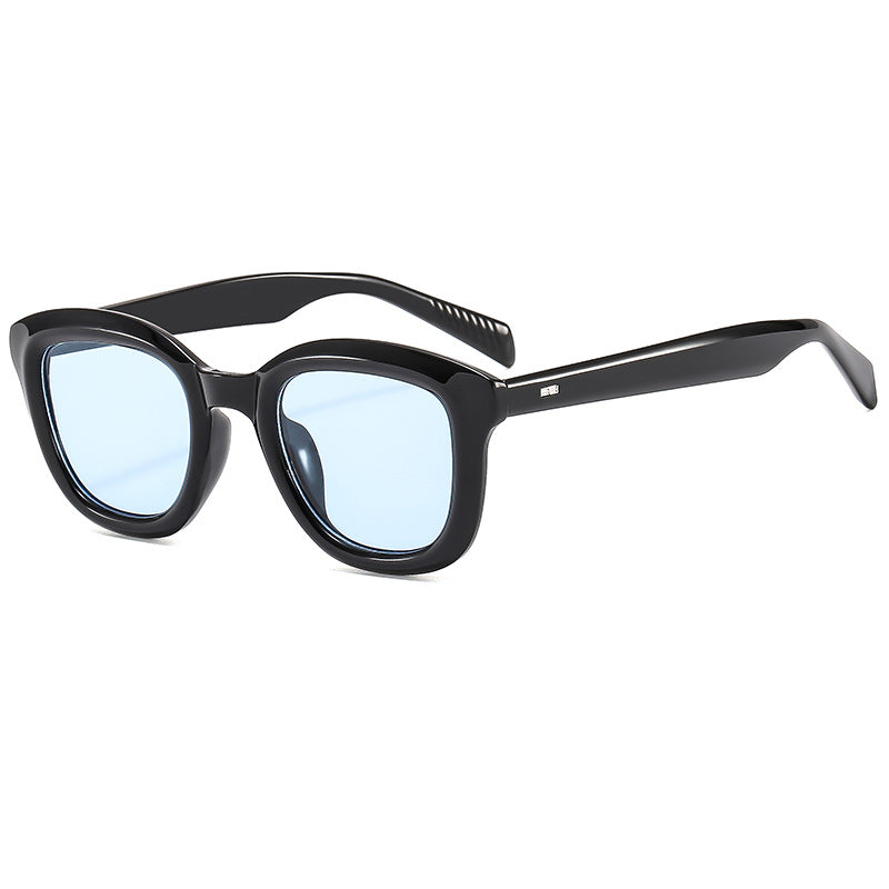 Women’s Fashion Sunglasses in Elegant, Transparent Design Kalsten