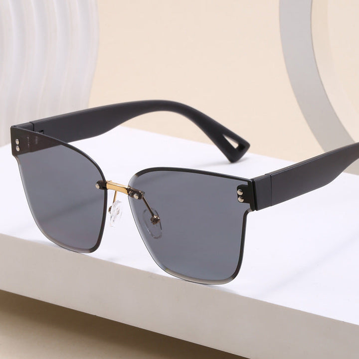 Ladies stylish sunglasses with elegant shield design Kalsten