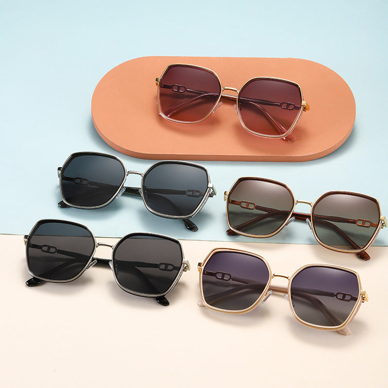 Women’s fashionable square sunglasses Kalsten