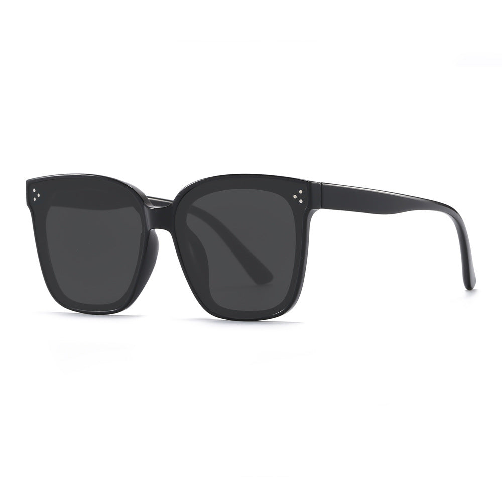 Women's stylish square sunglasses with sturdy frame and UV protection Kalsten