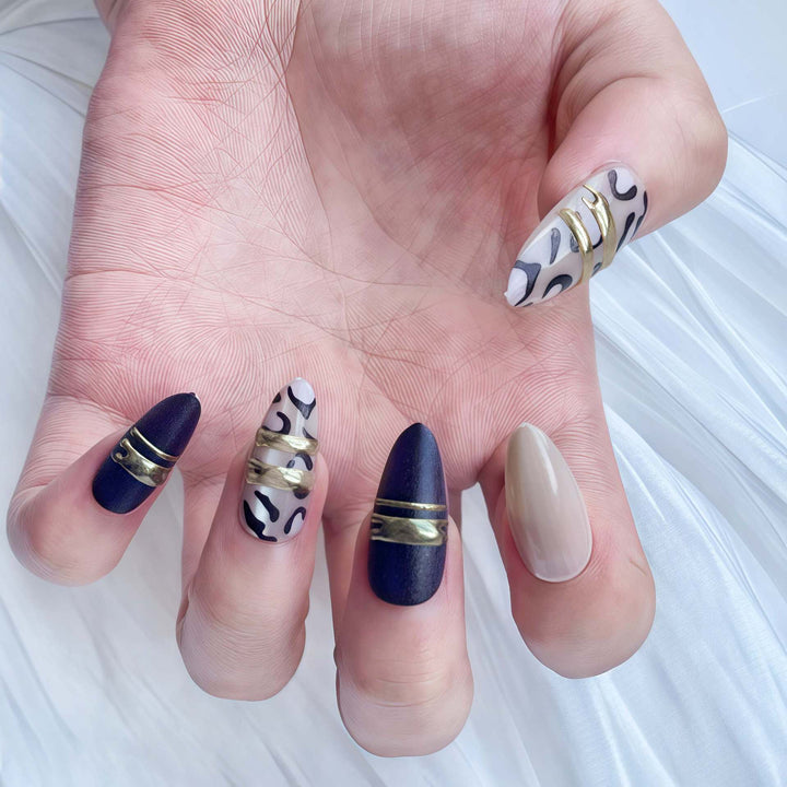 Artistic Press-On Nail Set with Contemporary Patterns Kalsten