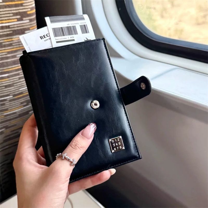 Premium Leather Travel Organizer Kalsten