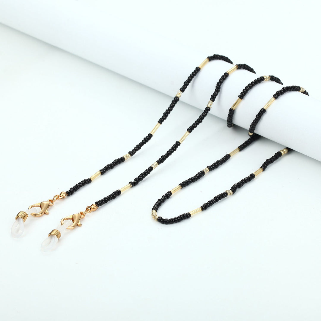 Chains-Necklace Made of Fine Pearls and Golden Accents Kalsten