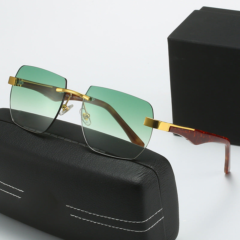 Women's Fashion Sunglasses in Modern Geometric Design Kalsten