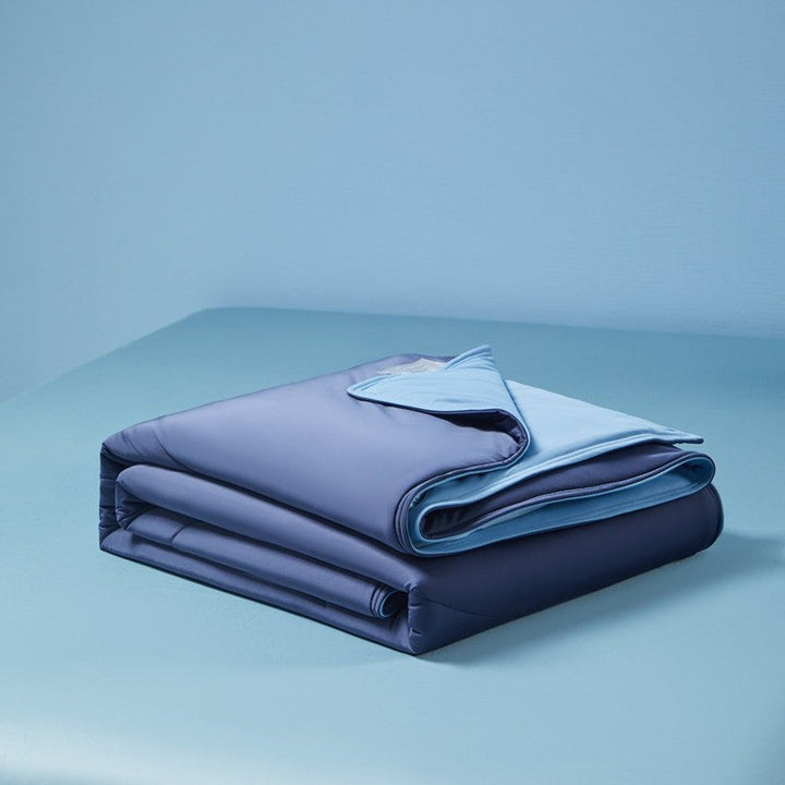Breathable and Comfortable Summer Blanket Kalsten