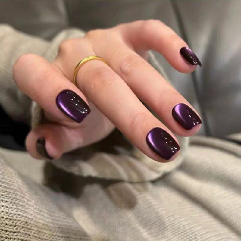 Artificial nails with elegant gradient and shimmering shine Kalsten