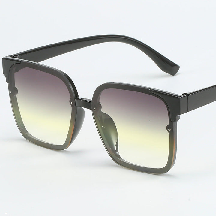 Women modern square sunglasses with UV protection and sturdy frame Kalsten