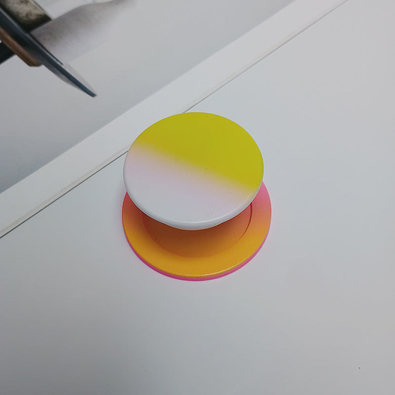 Stylish Gradient Phone Grip Kalsten