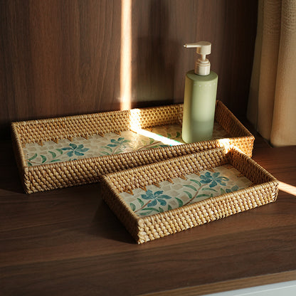 Elegant serving platter made of natural materials Acalora