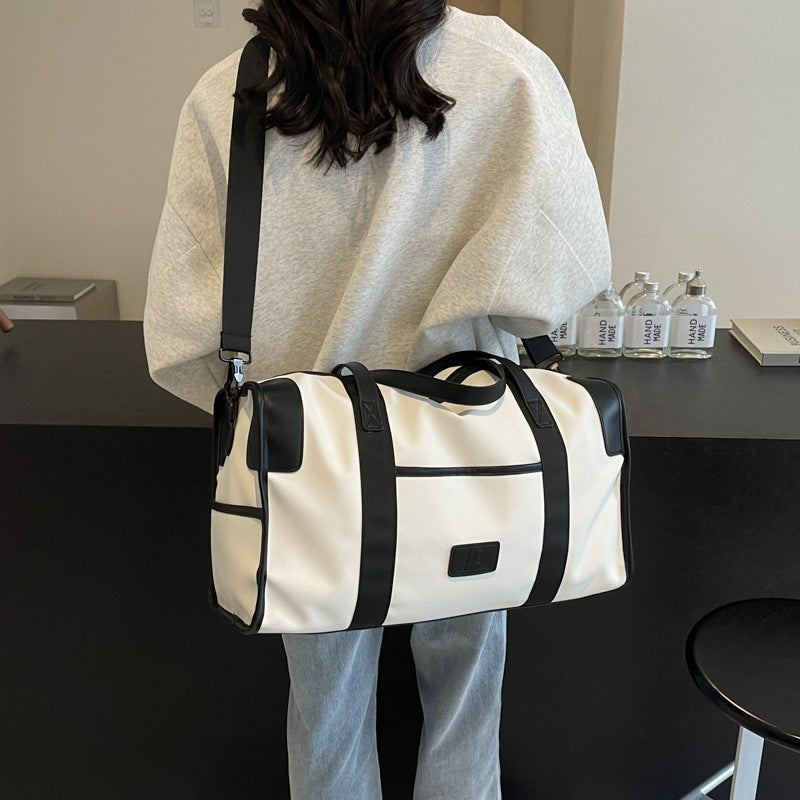 Fashionable sport and travel bag Kalsten