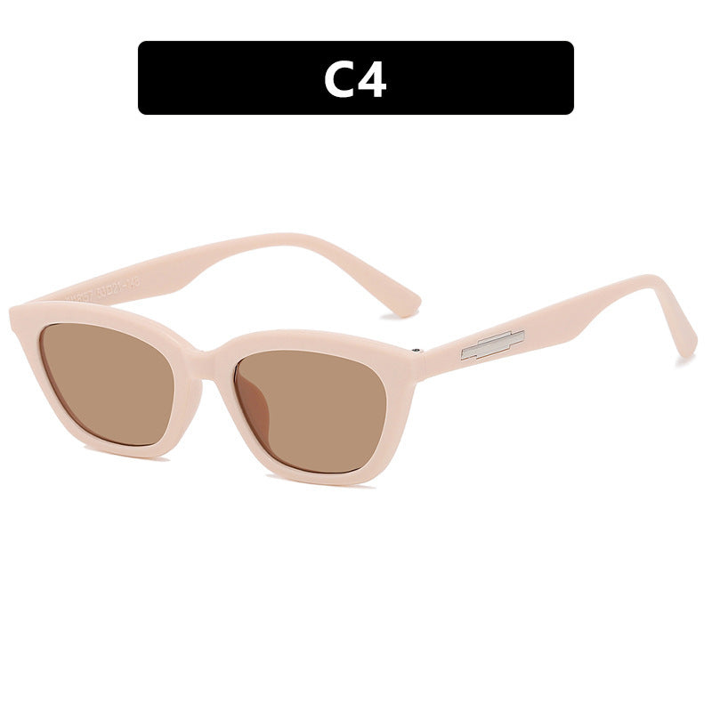 Women Cat-Eye Sunglasses with modern design and high-quality frame Kalsten