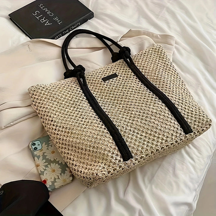 Spacious basket bag with black accents Kalsten